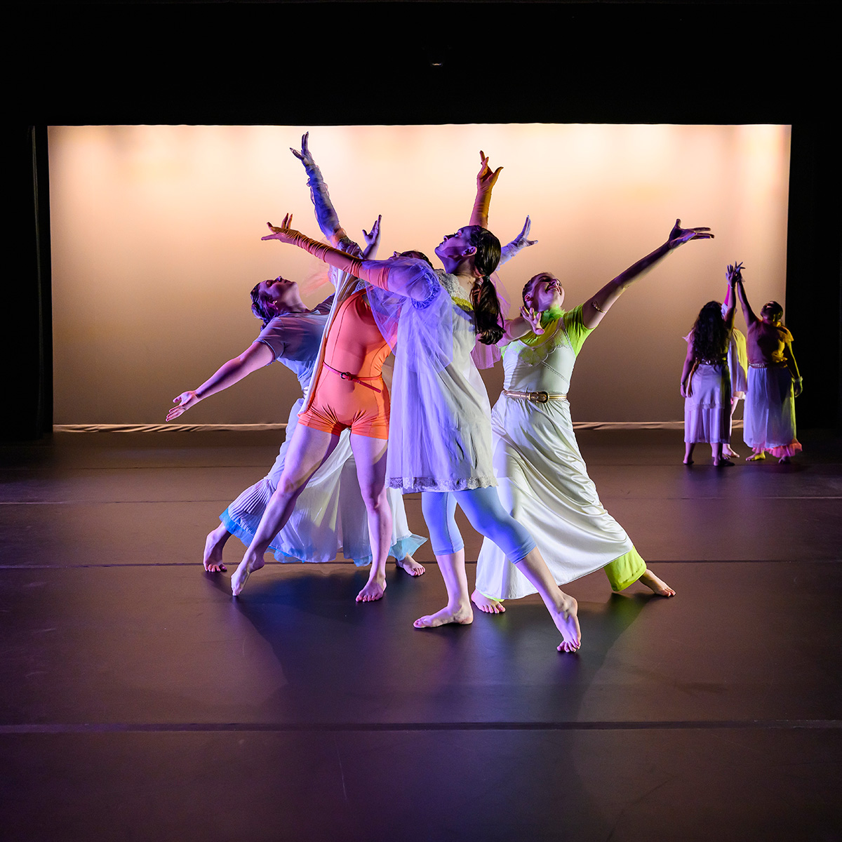 DFN20241205_CHS_Dress_Rhsl_Fall_DB_210554