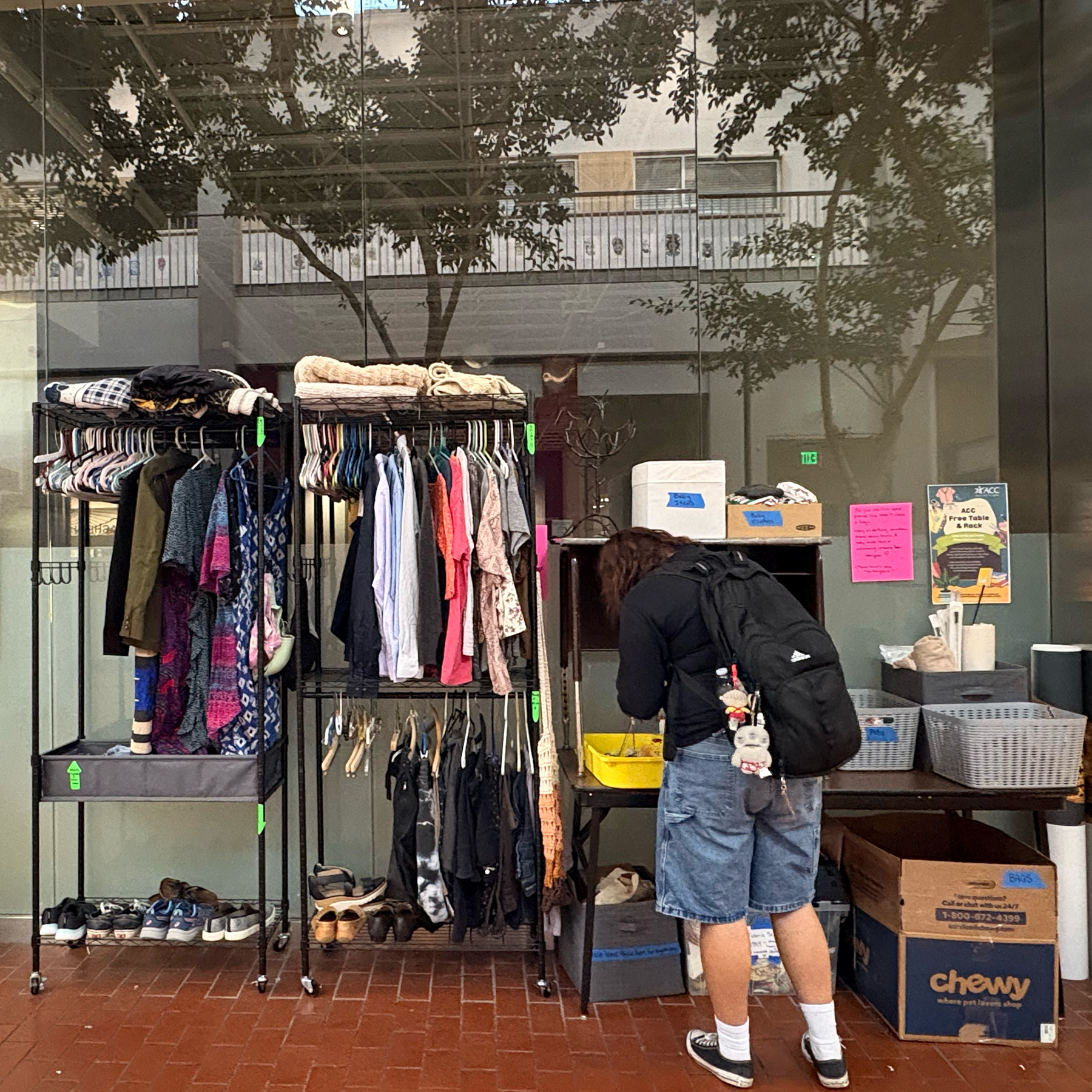 Free Table & Rack